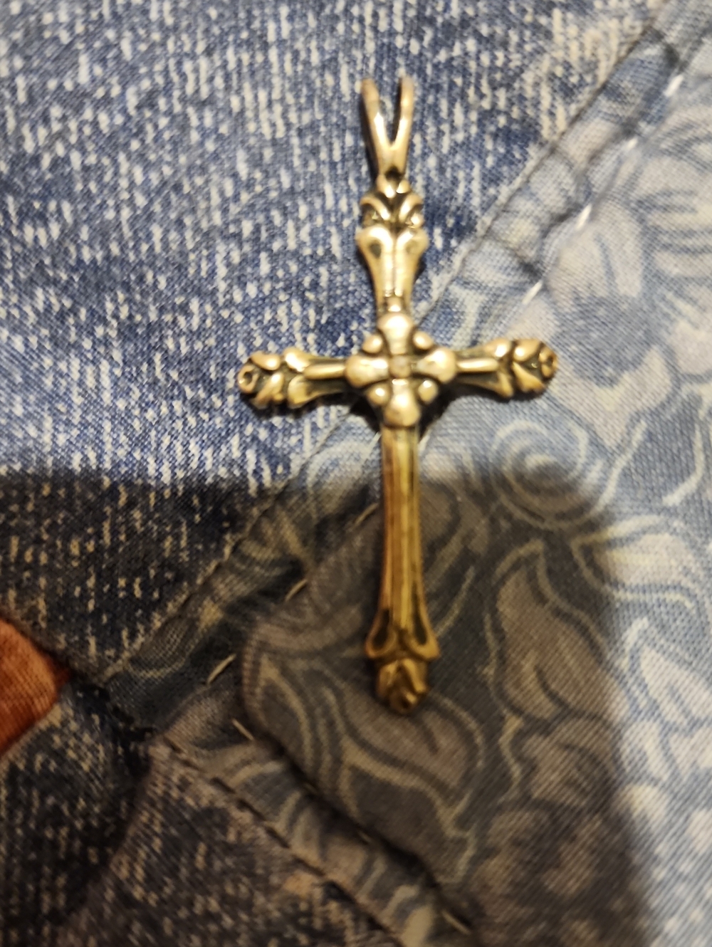 Small Silver Cross Pendant